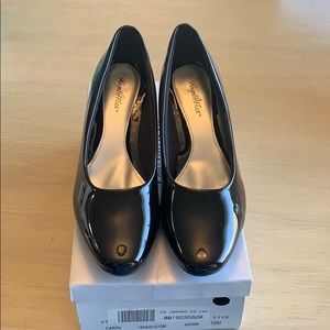 EUC Carol Angel Flex Heels